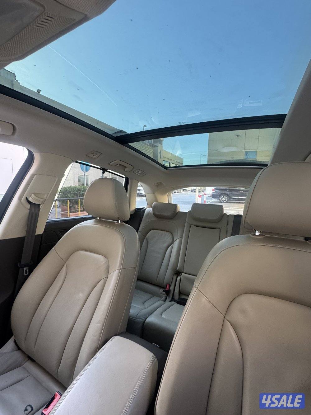 أودي Q5 ٢٠١٥ بانوراما - صبغ وكالة - ممشى٨٠ الف كم - Audi Q5 80 KM only4