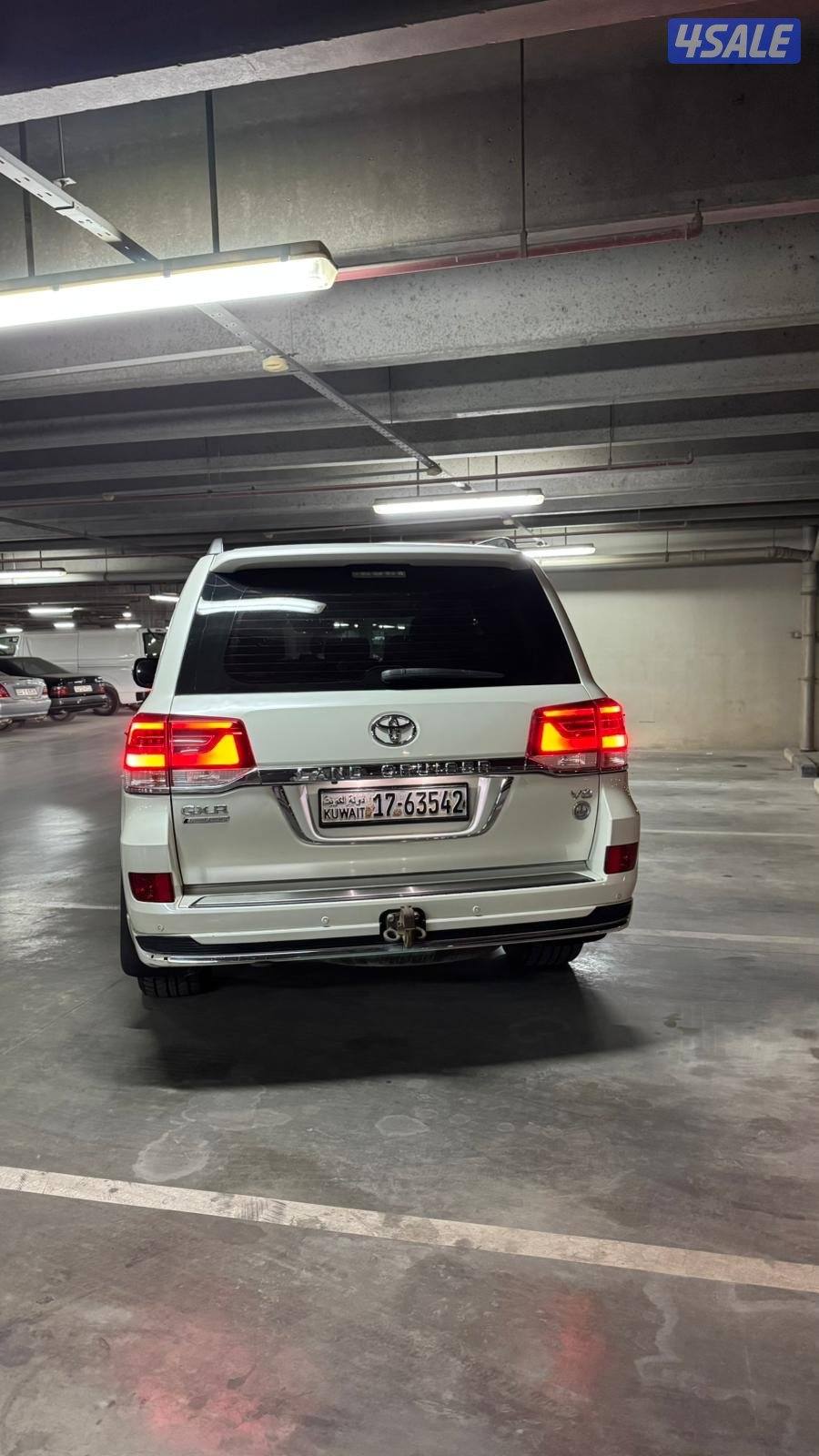 للبيع لاند كروزر V8 GXR تورينق5