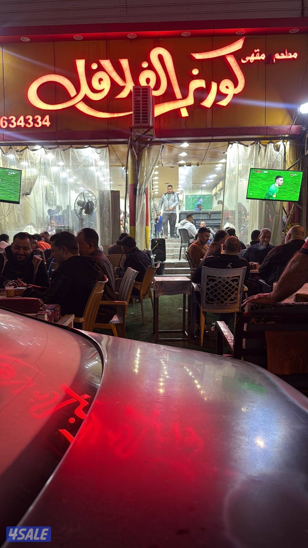 للبيع مقهي ب حولي شارع العثمان في مكان ممتاز ومساحه كبيره جدا ومقهي0
