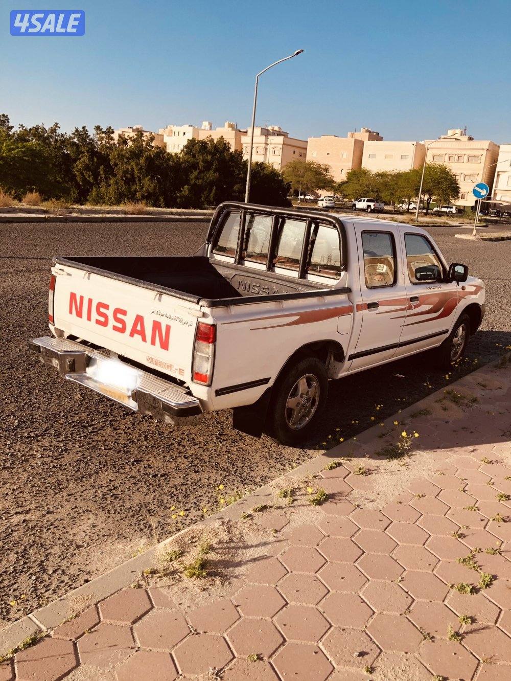 للبيع وانيت نيسان موديل 2006 سوبر جي ال فل اوبشن2