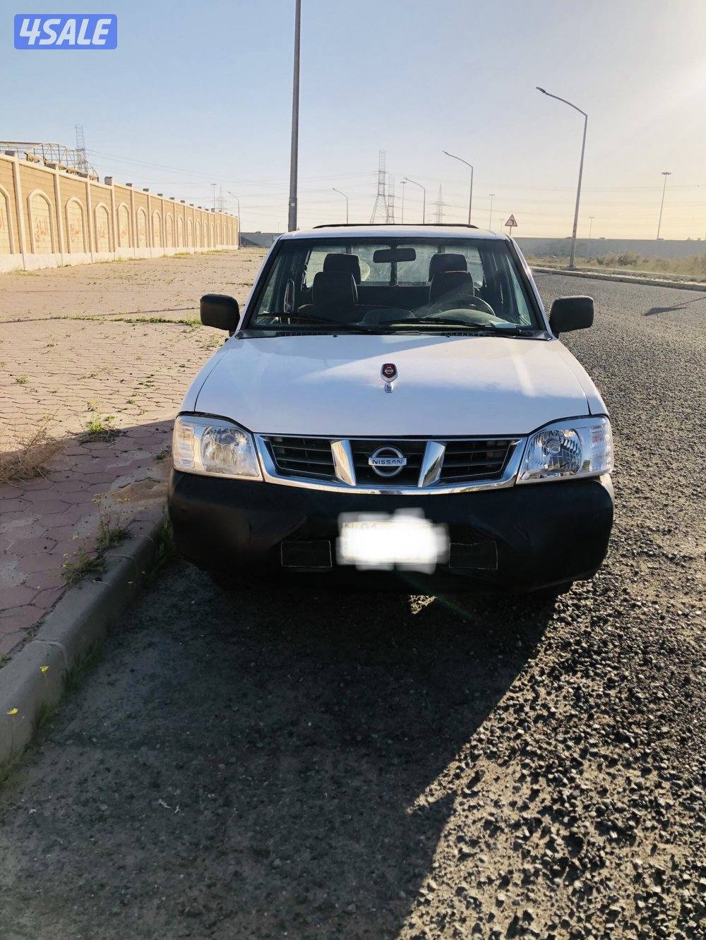 للبيع وانيت نيسان موديل 2006 سوبر جي ال فل اوبشن4