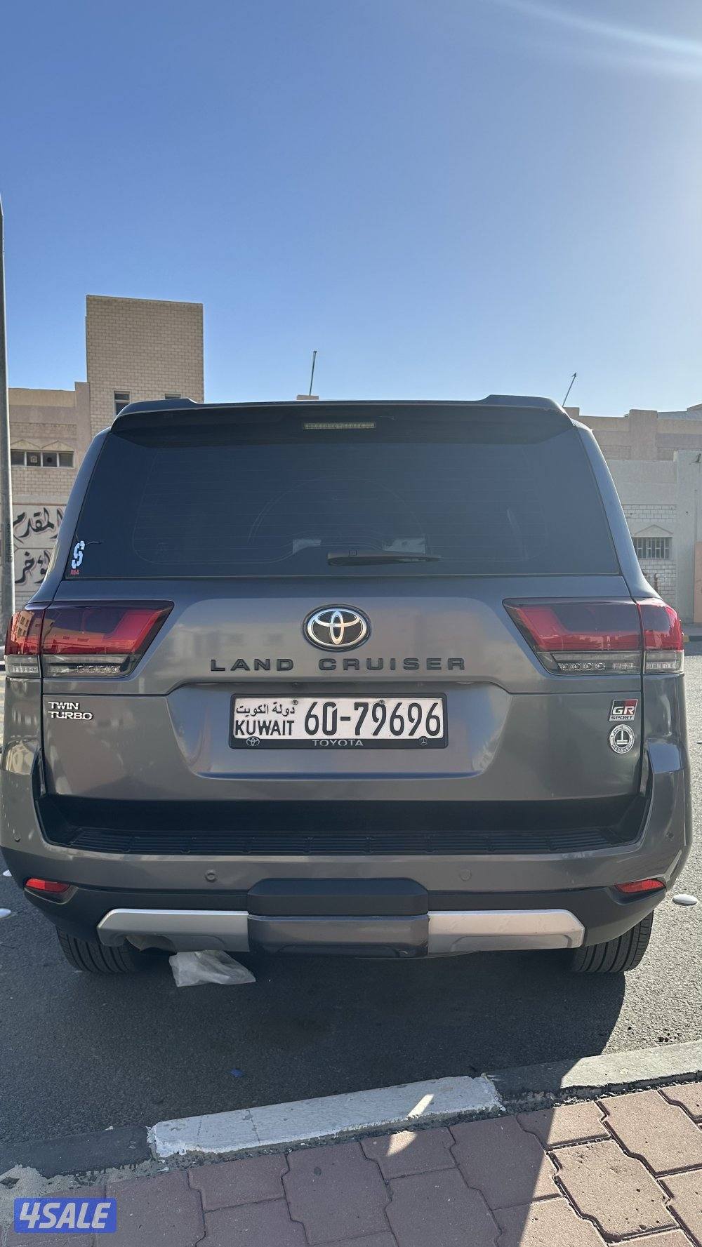 لاند كروزر GR2