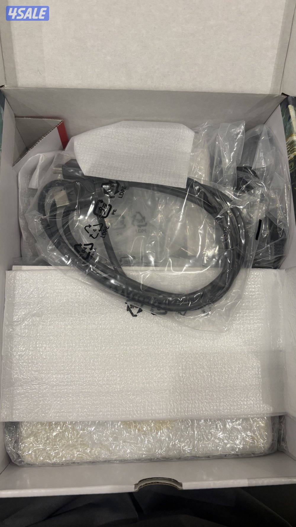 Switch oled zelda edition1