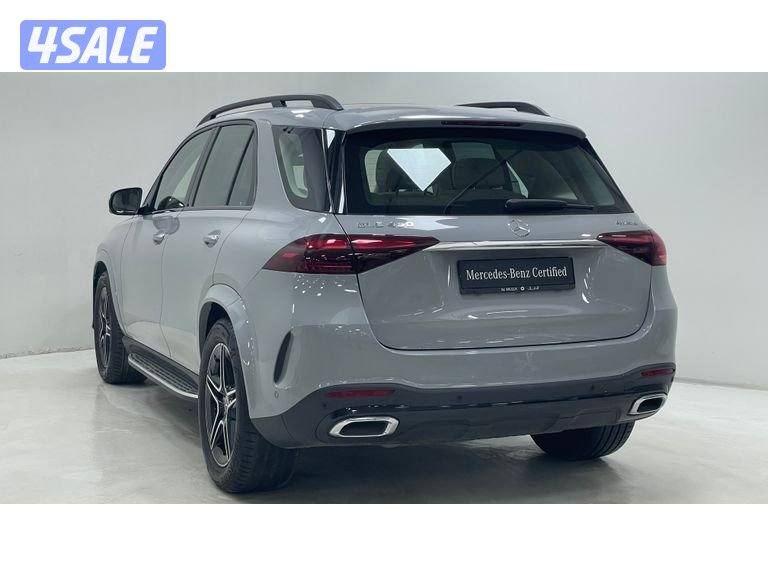 Mercedes-Benz GLE SUV4