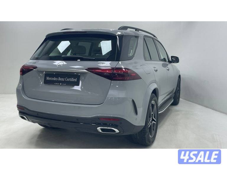 Mercedes-Benz GLE SUV6