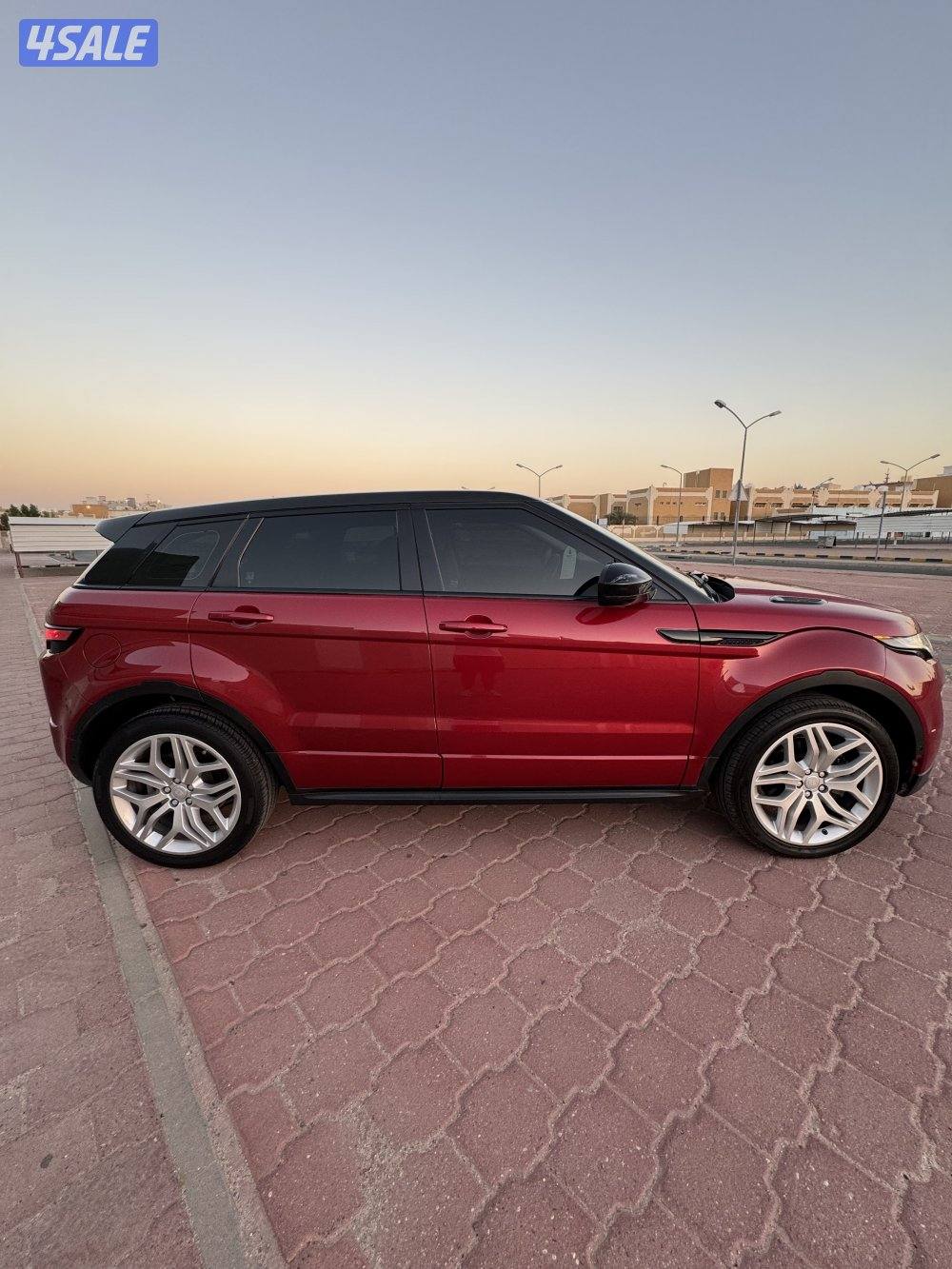Range rover Evoque Prestige اعلى فئة2