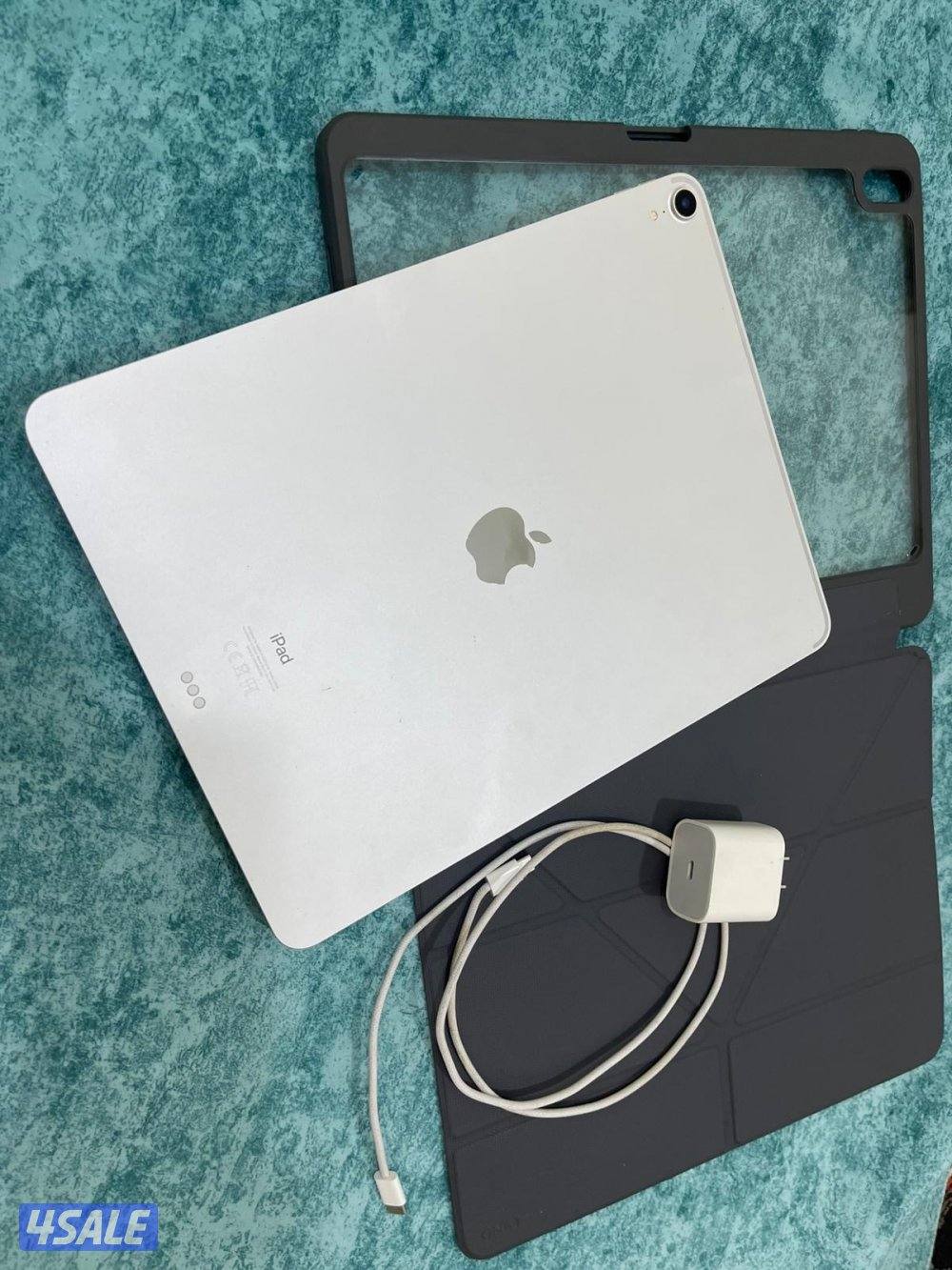 ايباد ابل برو 12.9 انش 256 قيقا الجيل الثالث شغال زين3