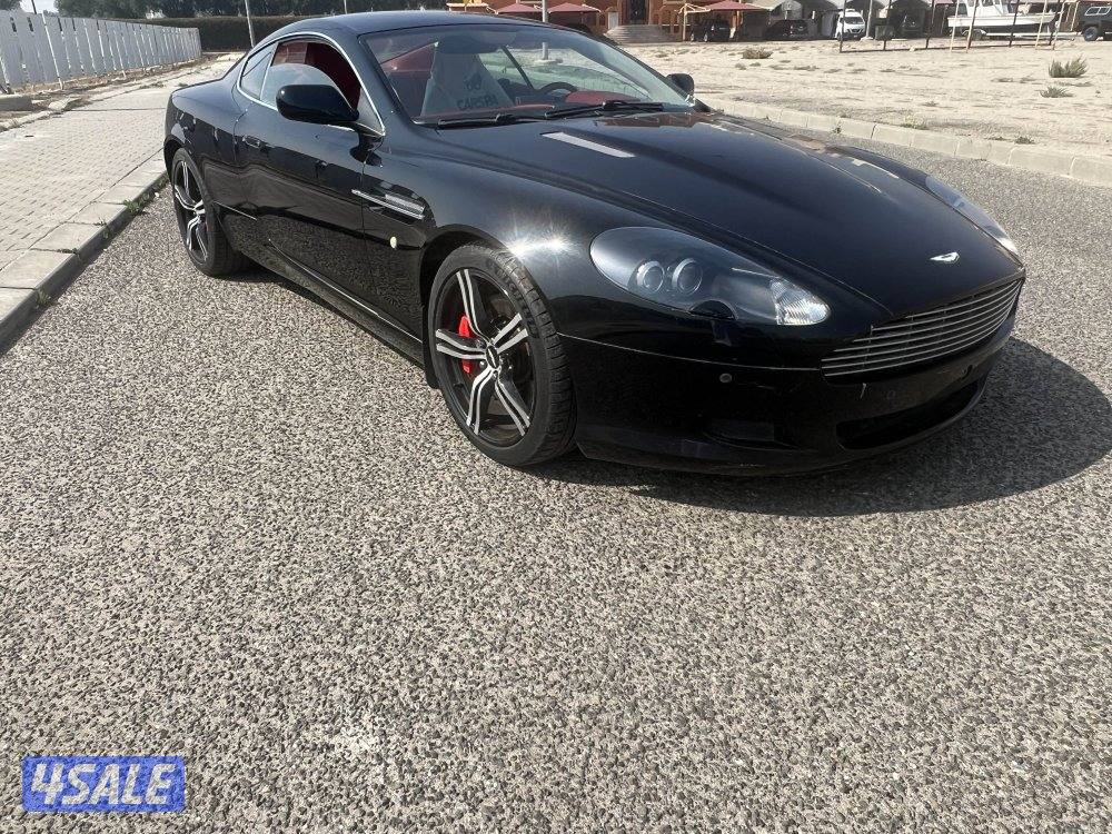 استون مارتن DB90