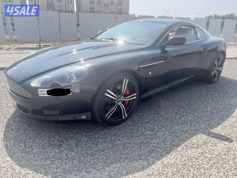 استون مارتن DB92