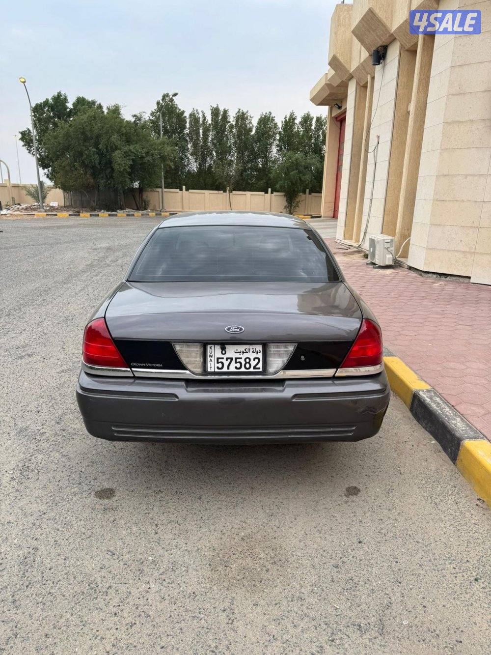 كراون فكتوريا 2012 الوزان4