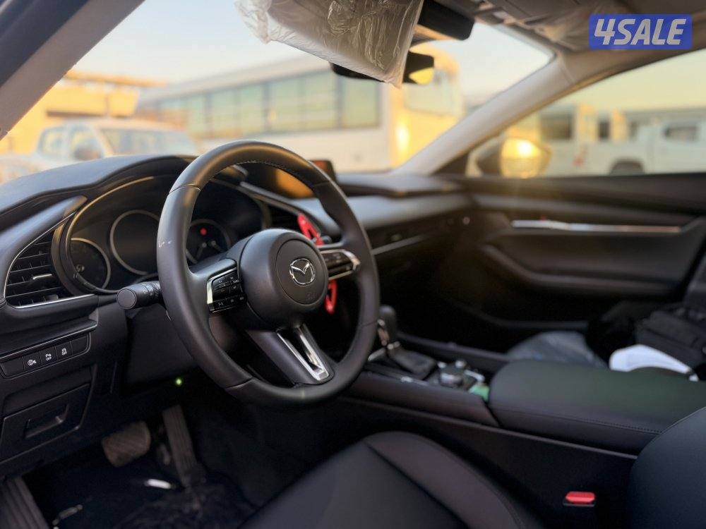 Mazda 3 فل اوبشن2