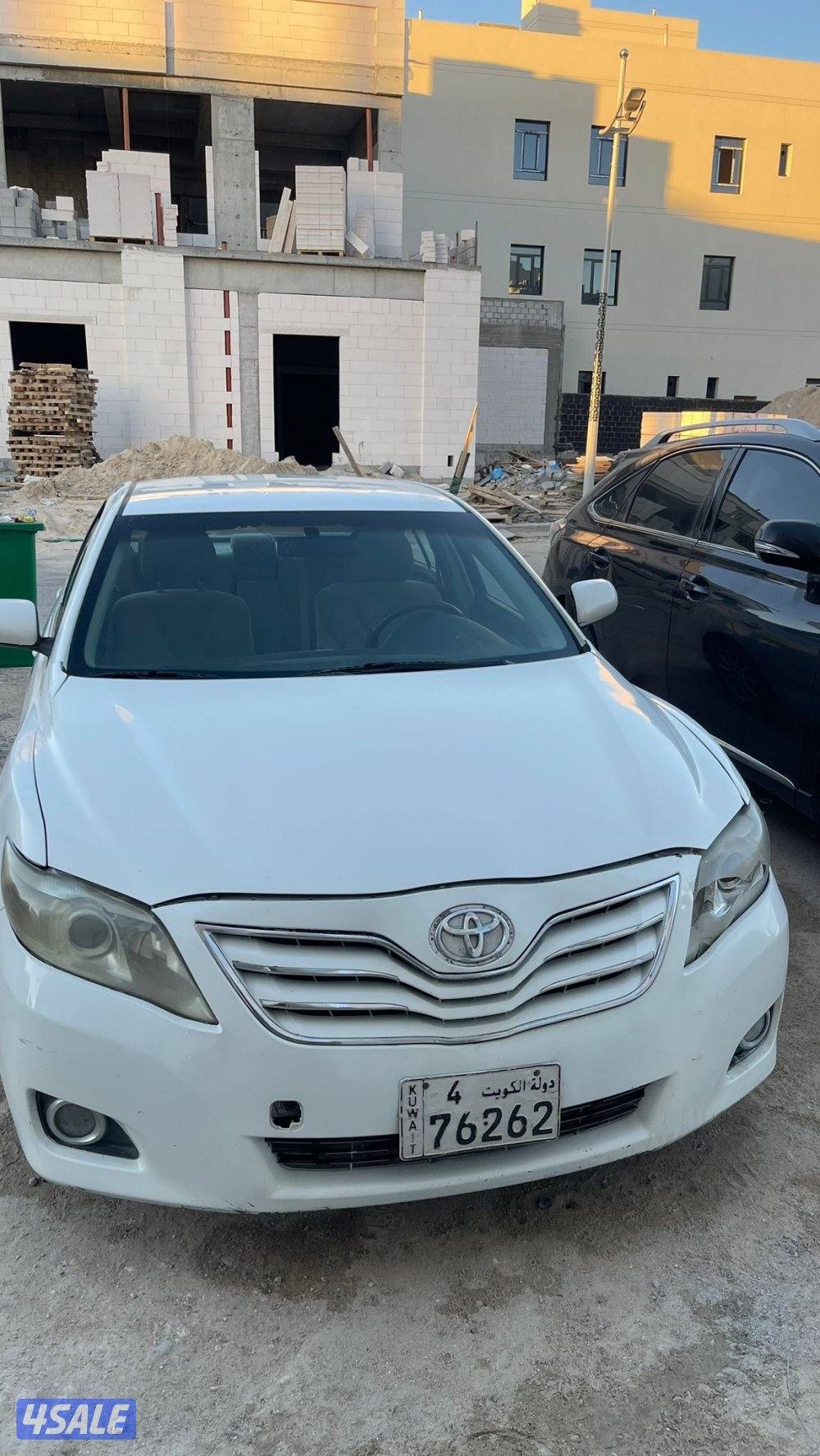 تويوتا كامري 2011 نظيفه ..1