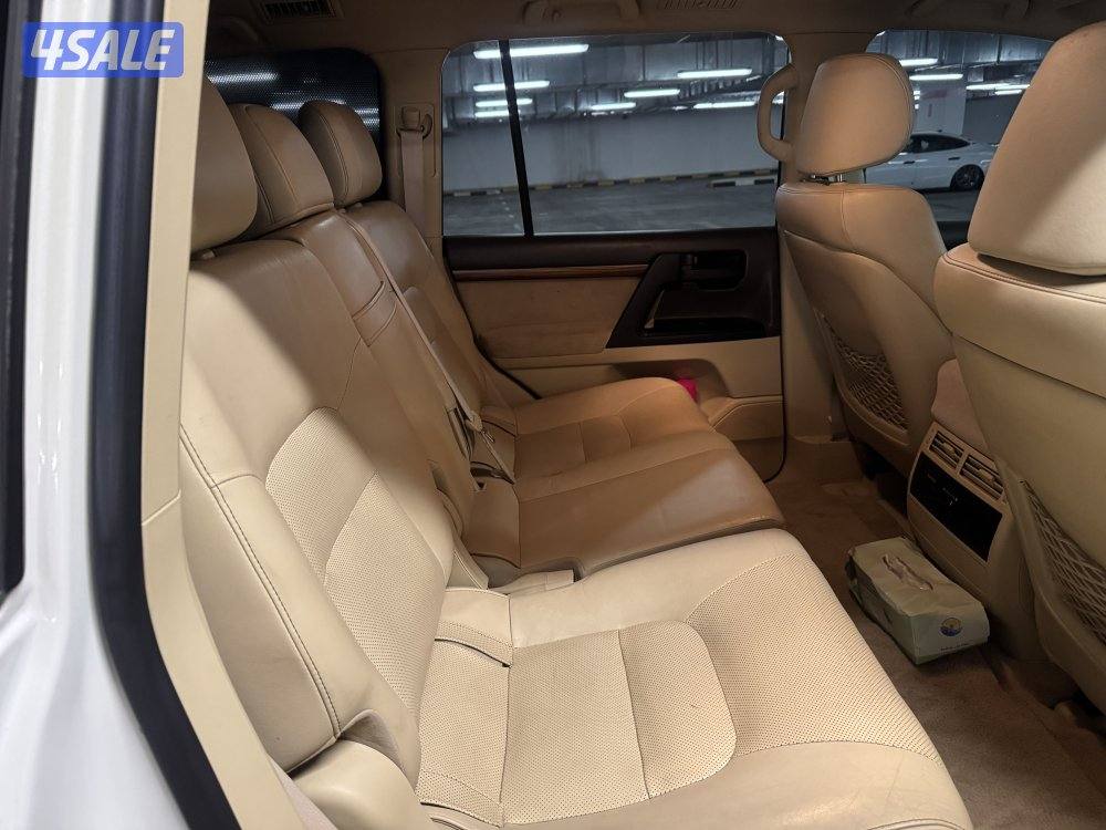 لاندكروز 201711