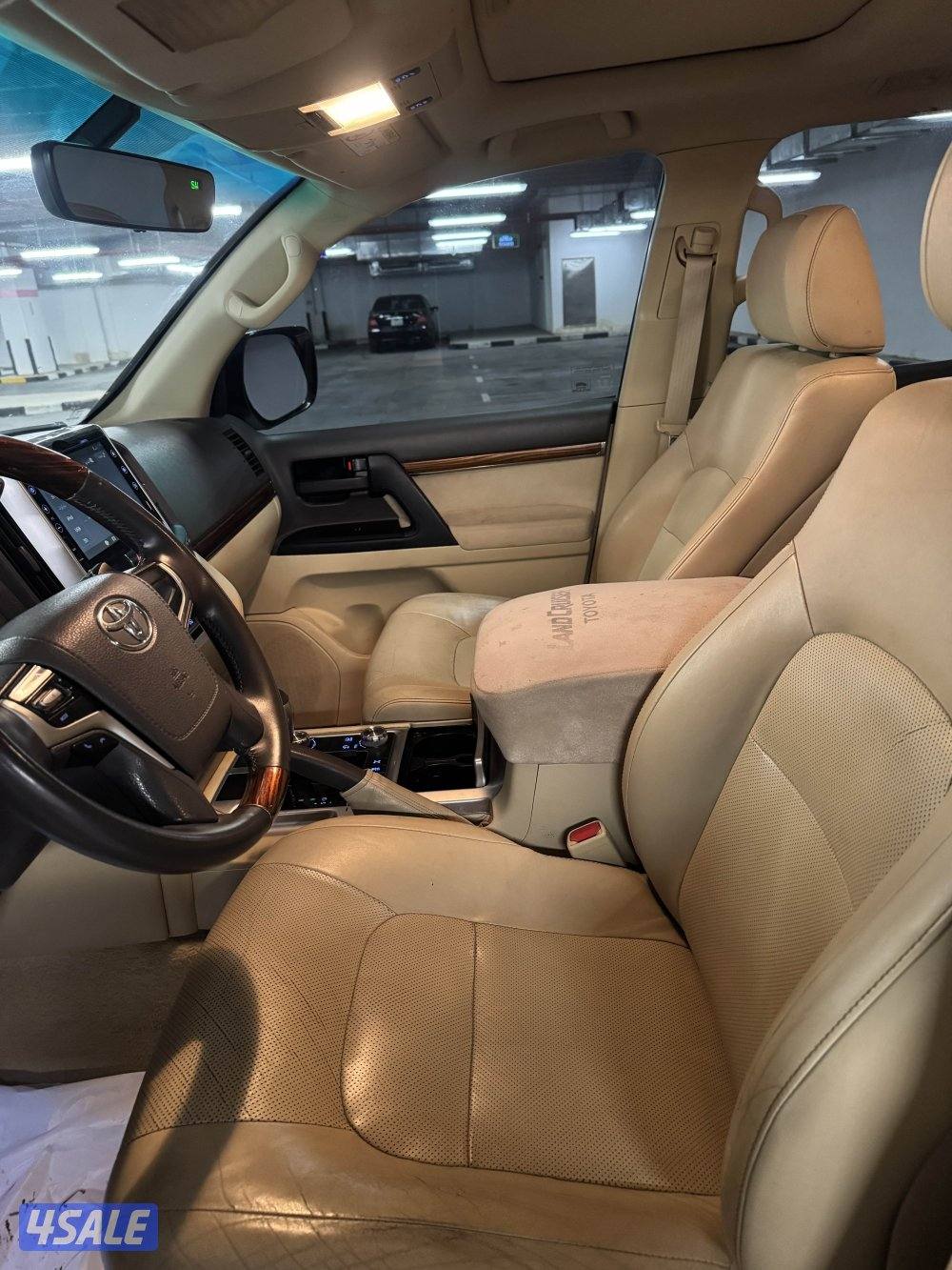 لاندكروز 201714