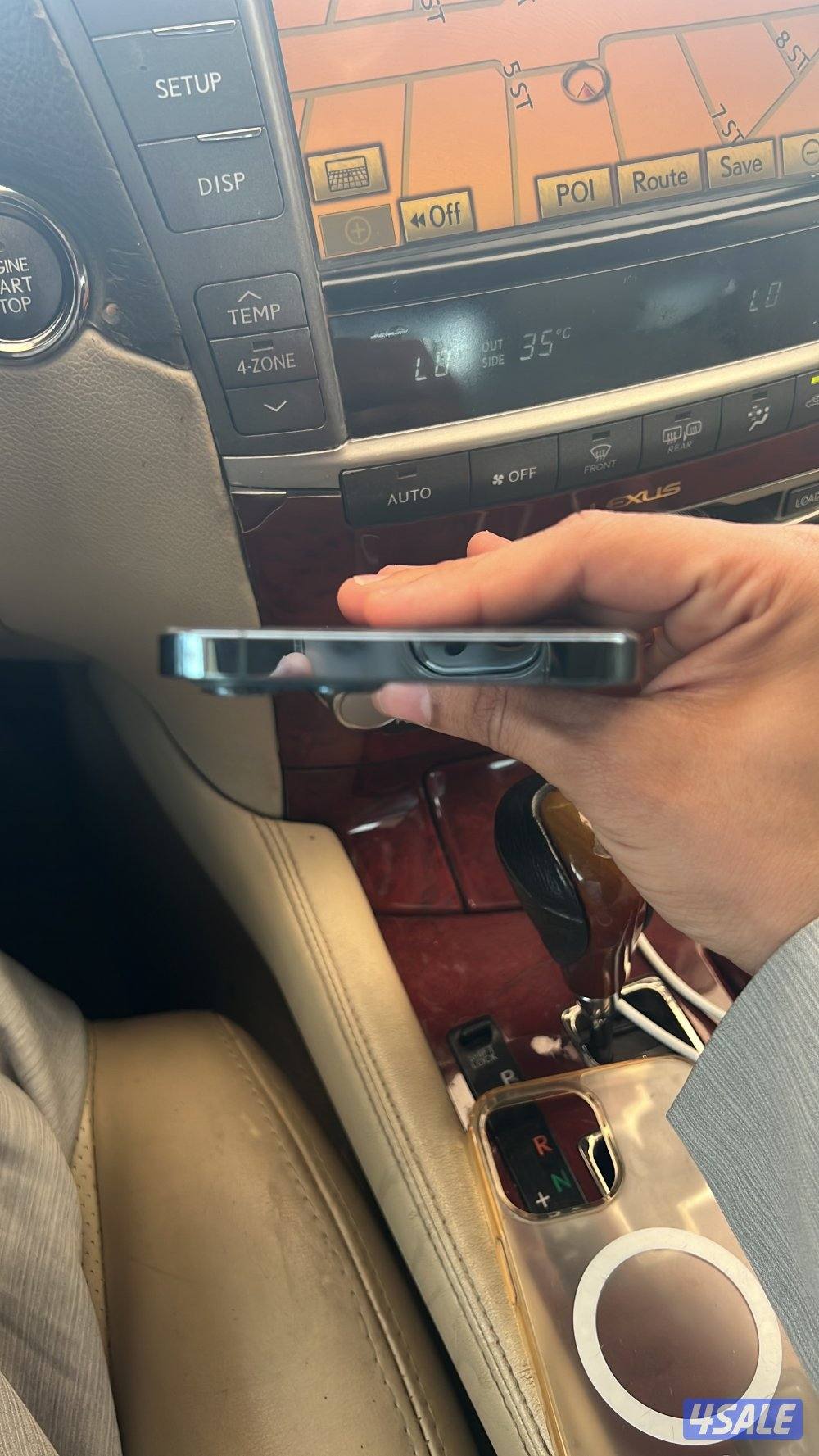 للبيع ايفون 12 برو ماكس4