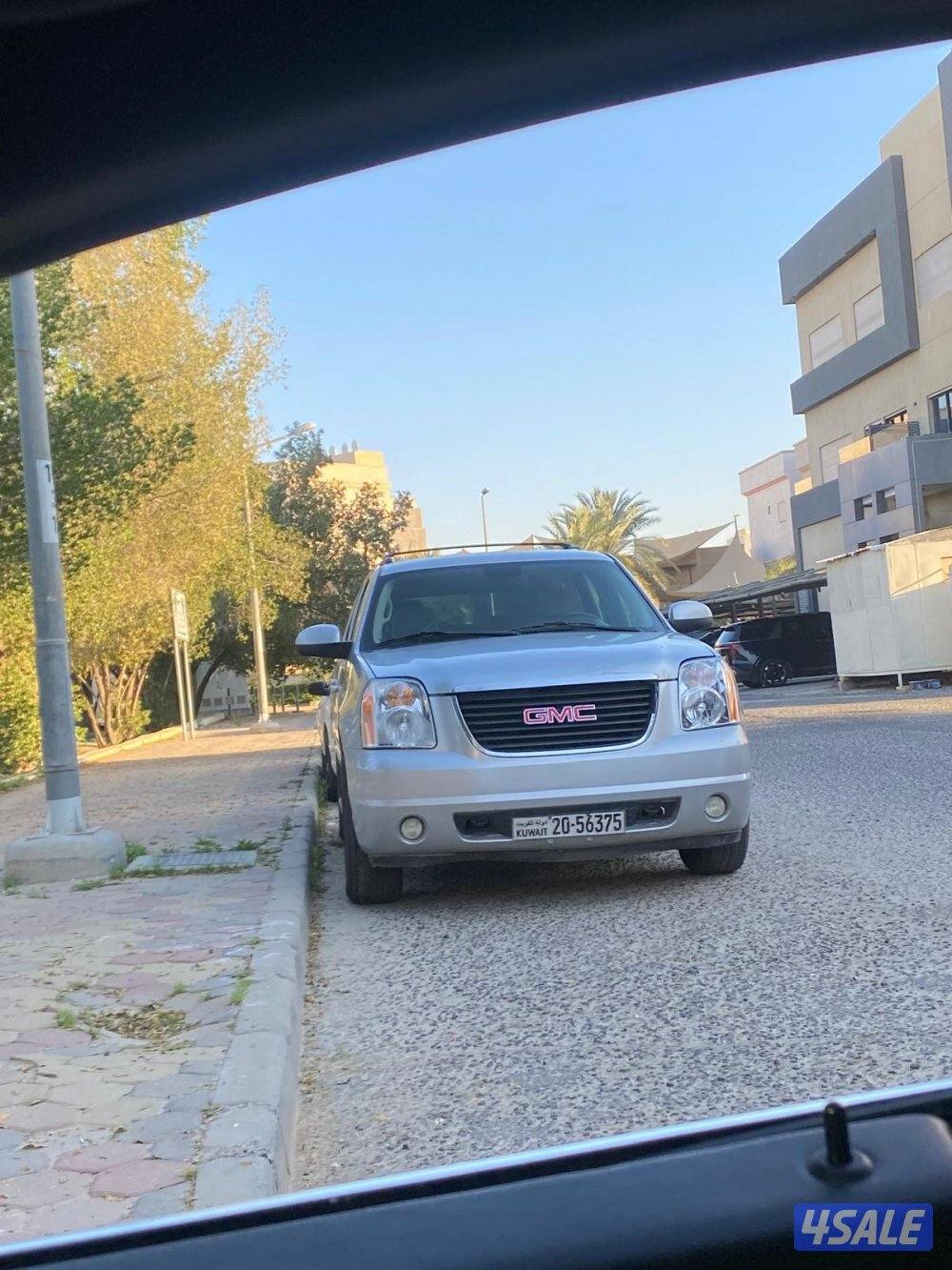 للبيع يوكن 2012 صبغ الوكاله0