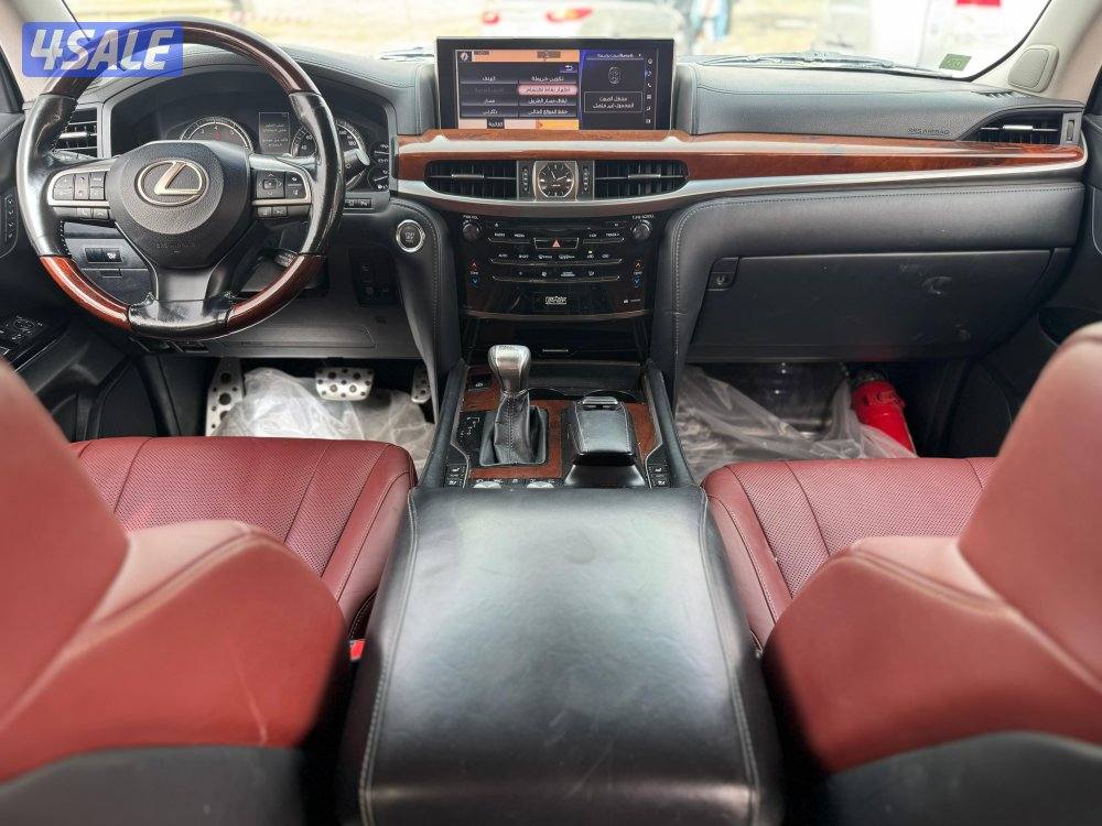 لكزس LX570 s
موديل 2018
ماشى 247.000 k.m 
وارد الساير .6
