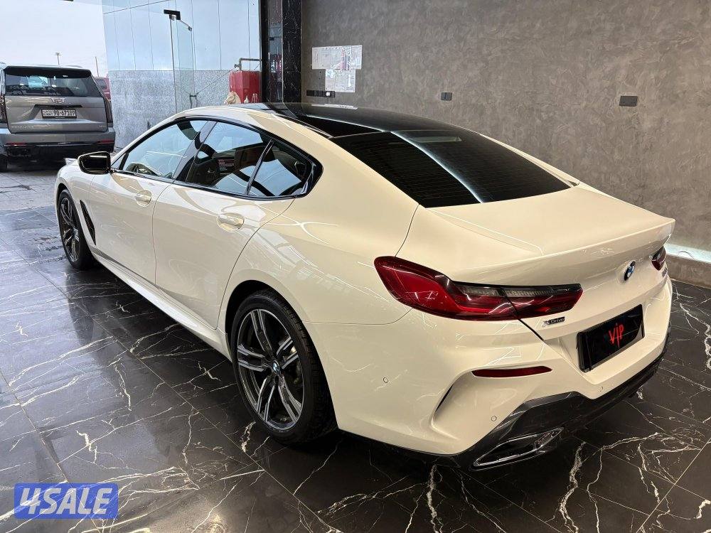 B M W 840i كت M5