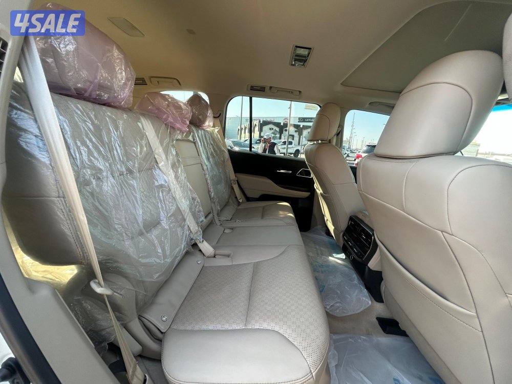 لاند كروزر VX.R AEROs
twin turbo.V6 
موديل 2022
ماشى 120.000 k.m4