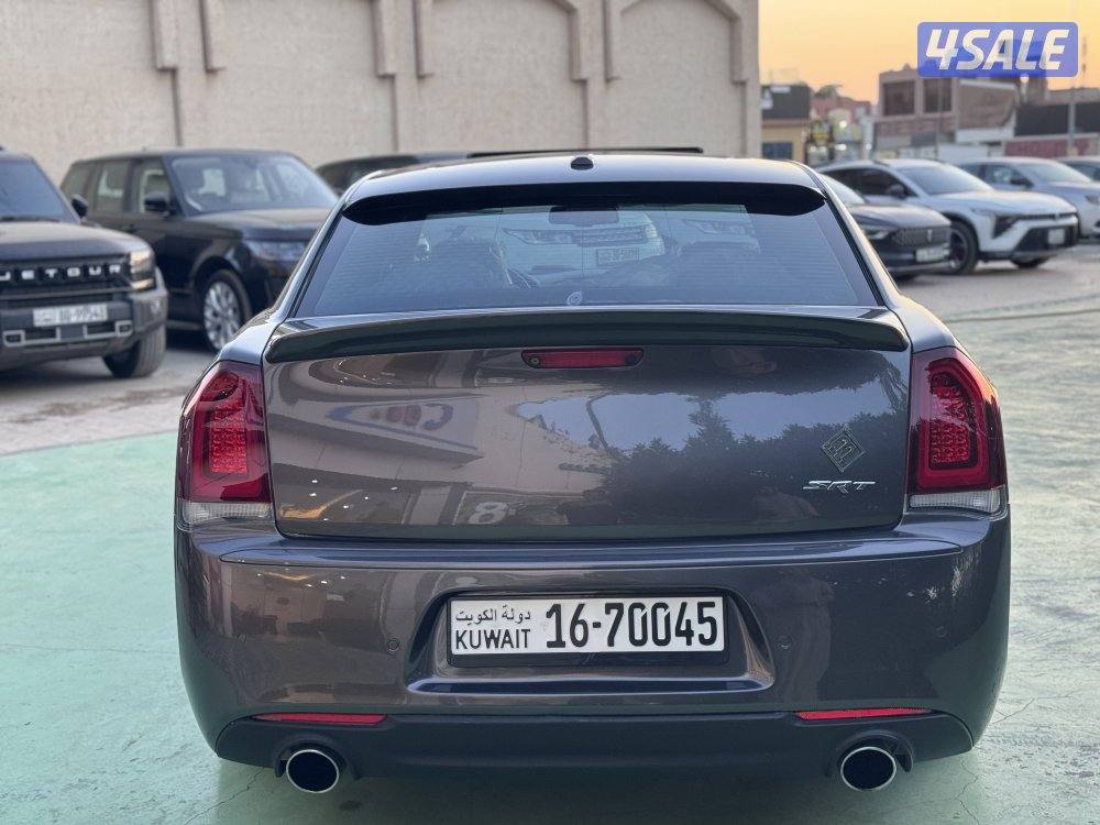 للبيع كرايسلرsrtموديل 20196