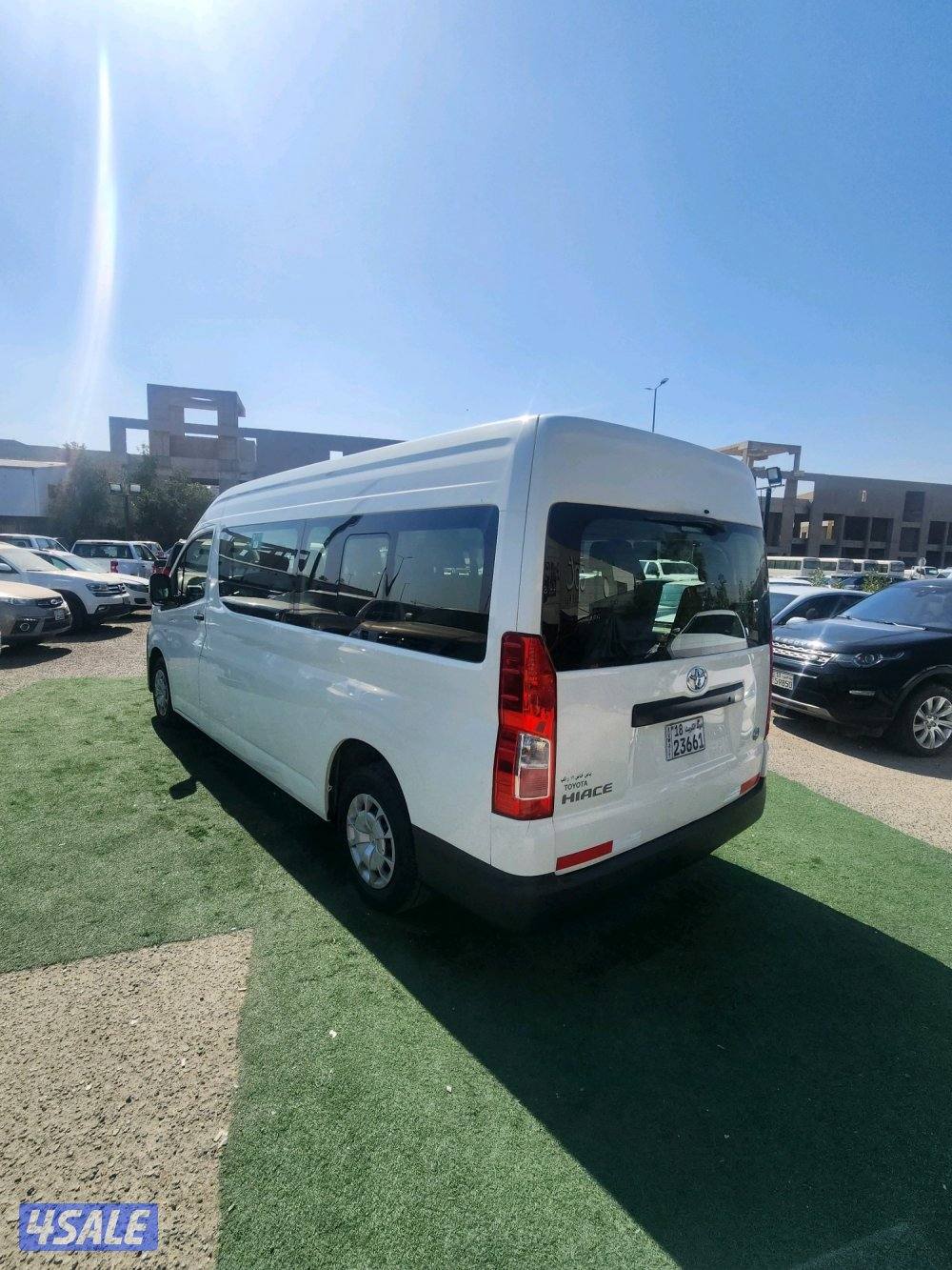 تويوتا  - هياس2