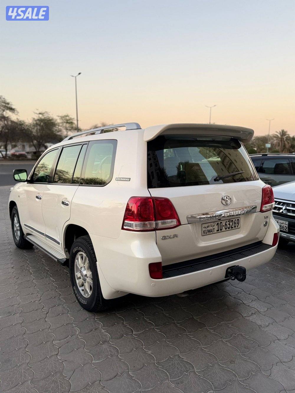 GXR V8 الساير4