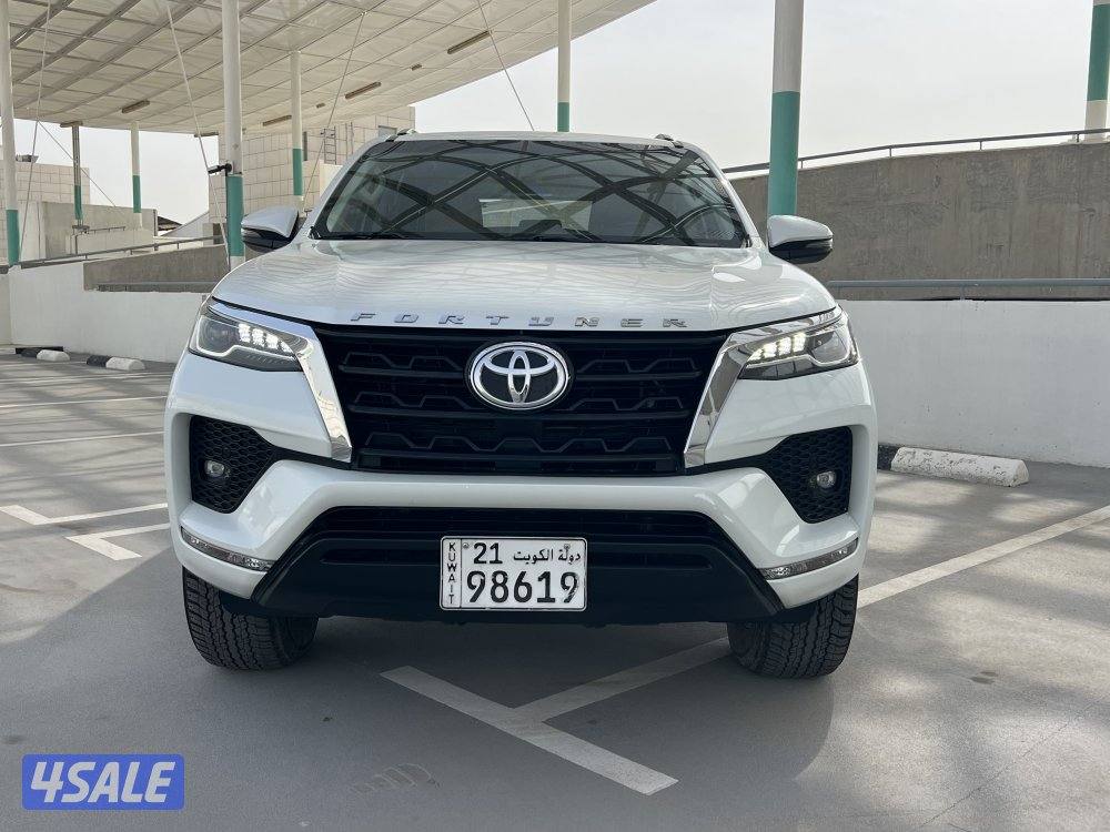 للبيع تويوتا فورتنر1