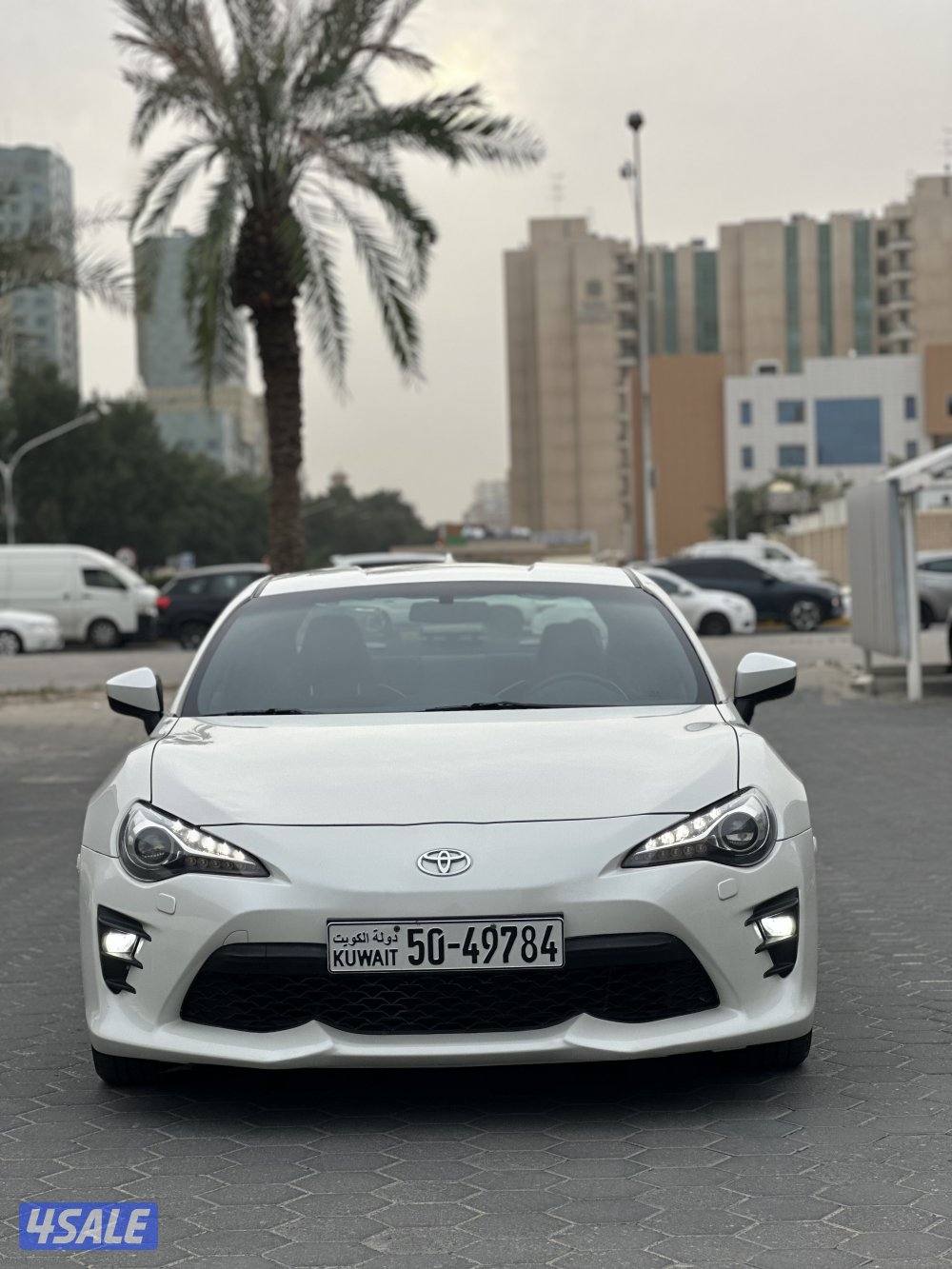 للبيع تويوتا FT-86 بحالة الوكالة 2019 شرط الفحص بالكامل1