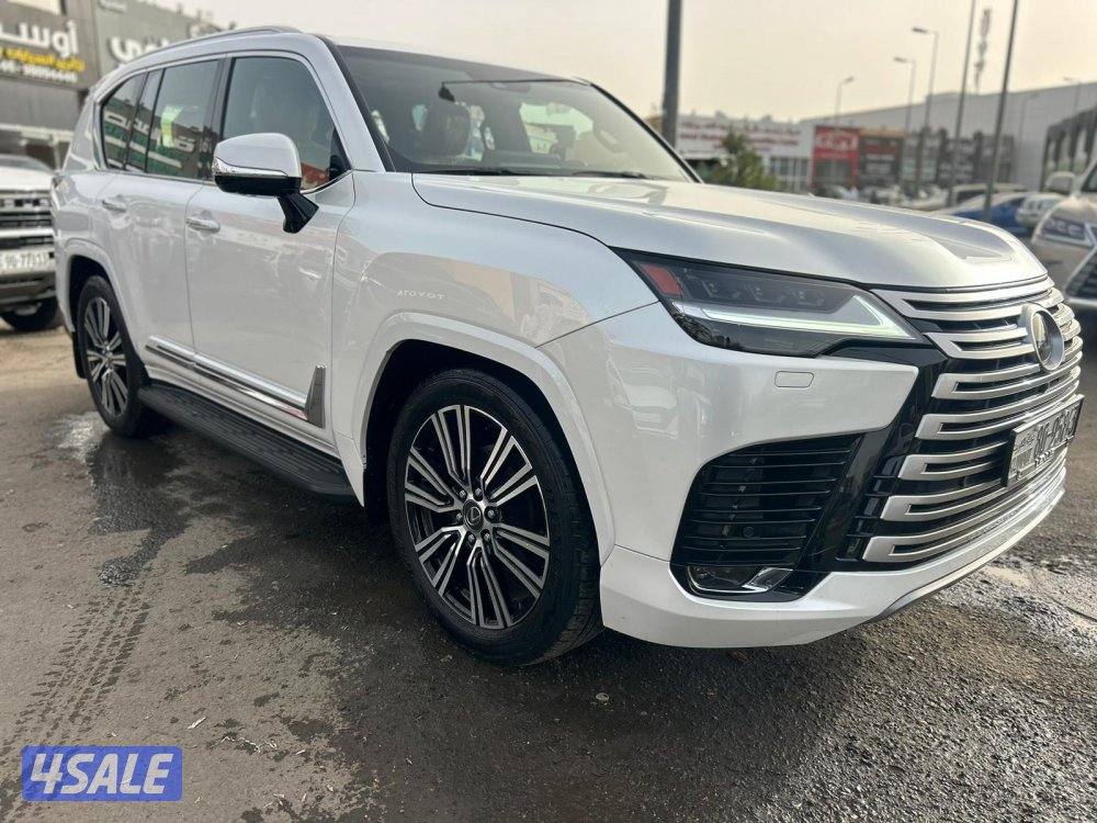 لكزس LX600 درجة اولى  twinturbo .V6 موديل 2024 ماشي 42.000 k.m1