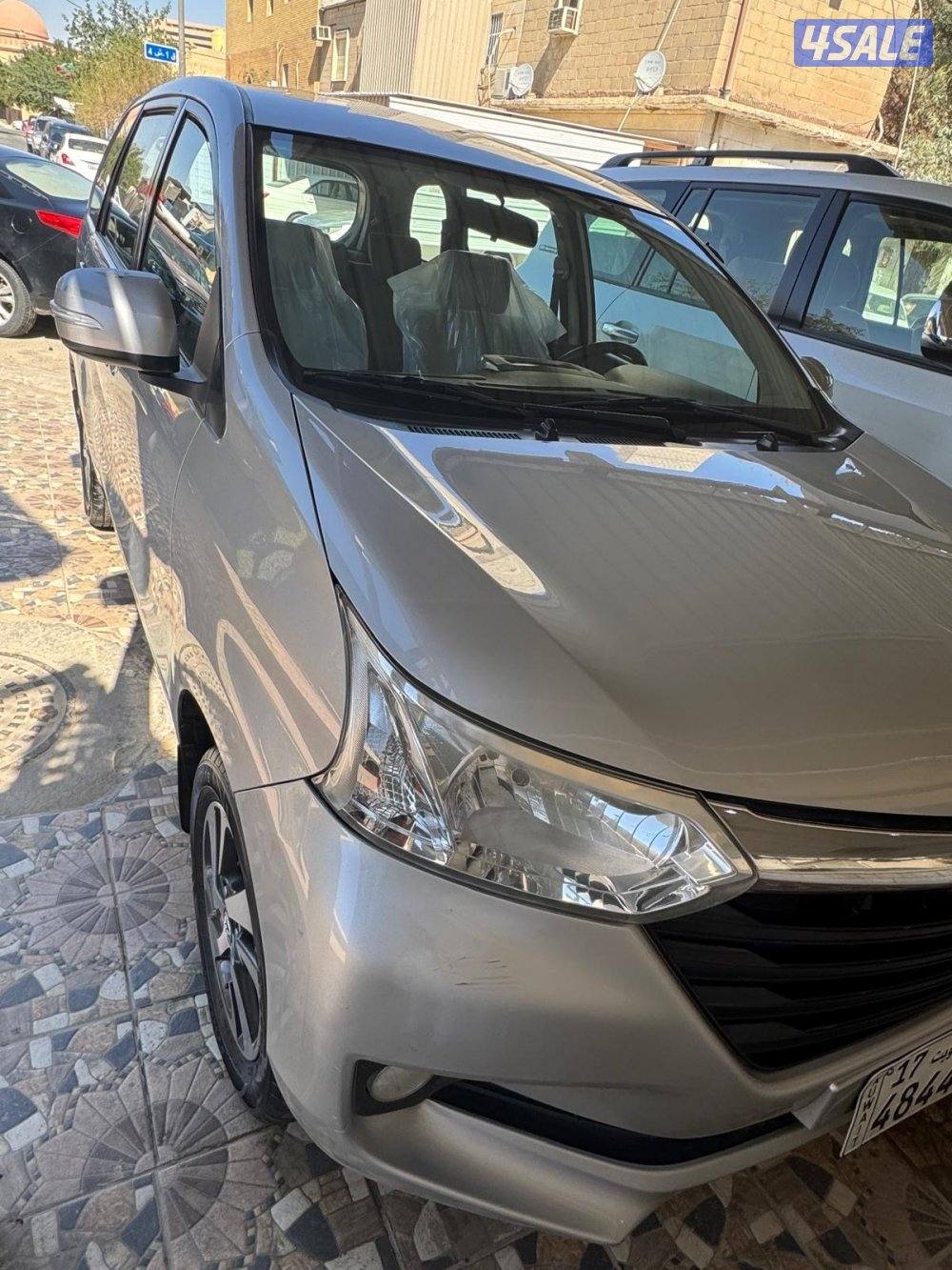 للبيع تيوتا أفانزا2