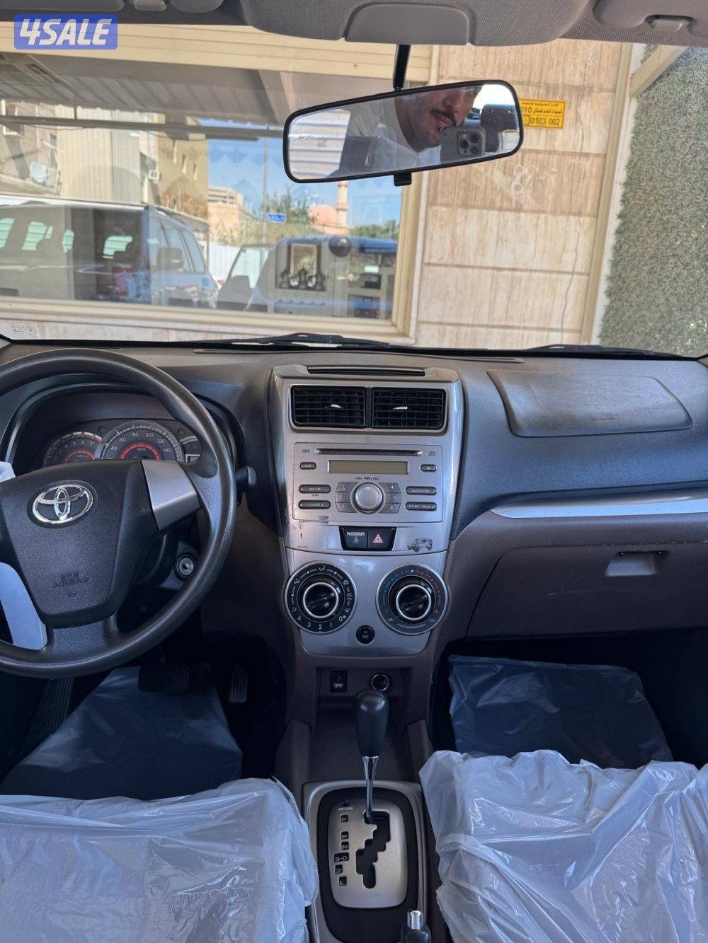 للبيع تيوتا أفانزا4