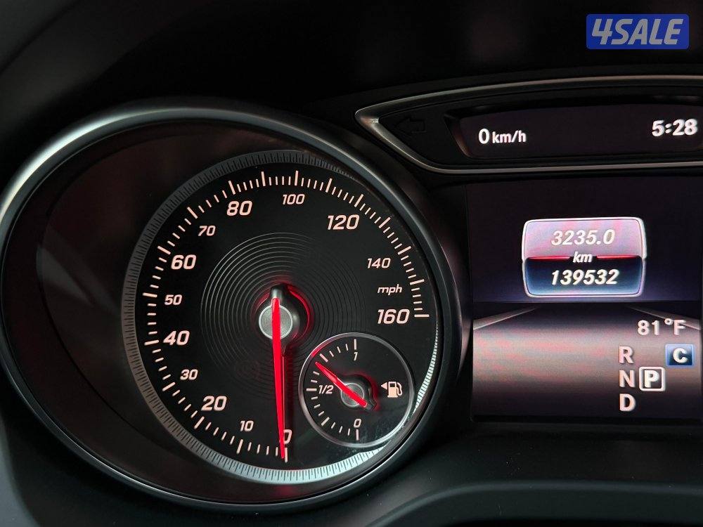 للبيع مرسيدس CLA 250 موديل 2018 بحالة الوكاله10