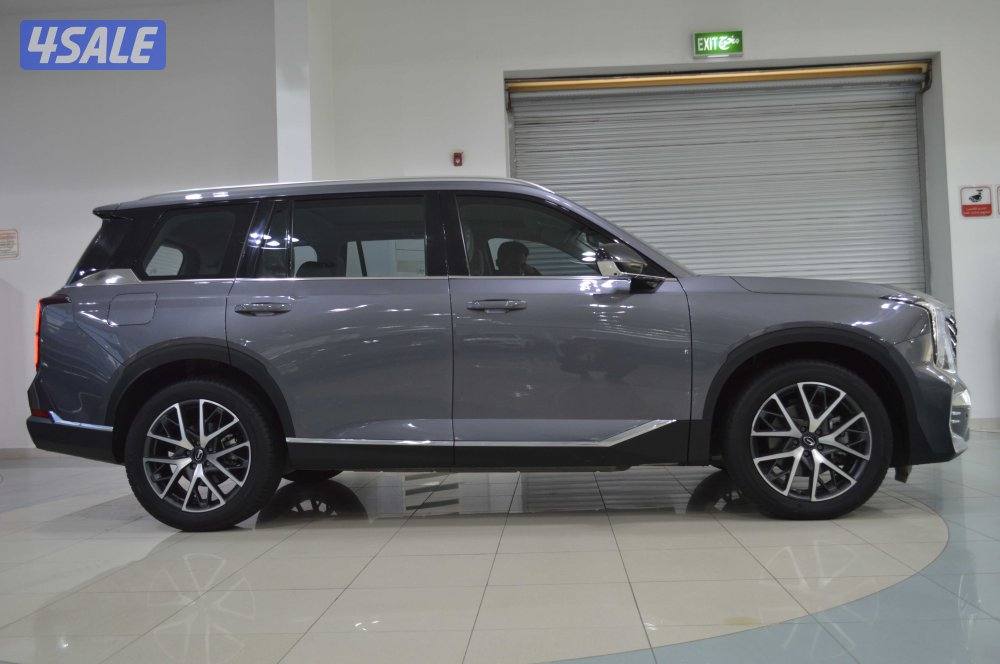 2024 GAC GS8 GT Good Condition Modern 7-Seater Luxury3