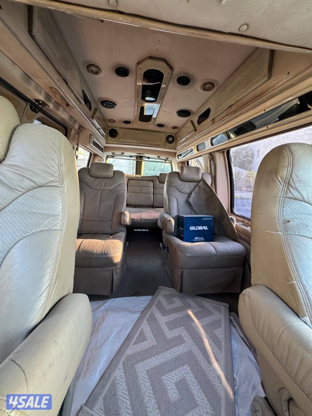 Chevrolet van 2000 فان سقف عالي1