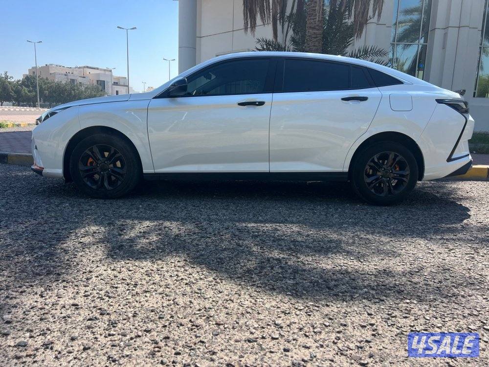 للبيع موديل ٢٠٢٥ ماشي ٢٥ الف صبغ وكاله سرفيس منتظم شاشه بصمه كامره1