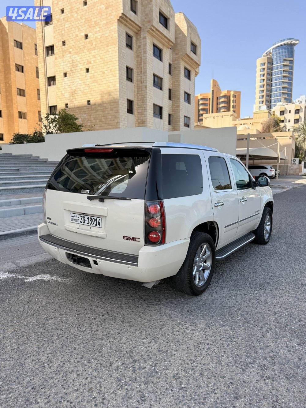 يوكن دينالي 20105