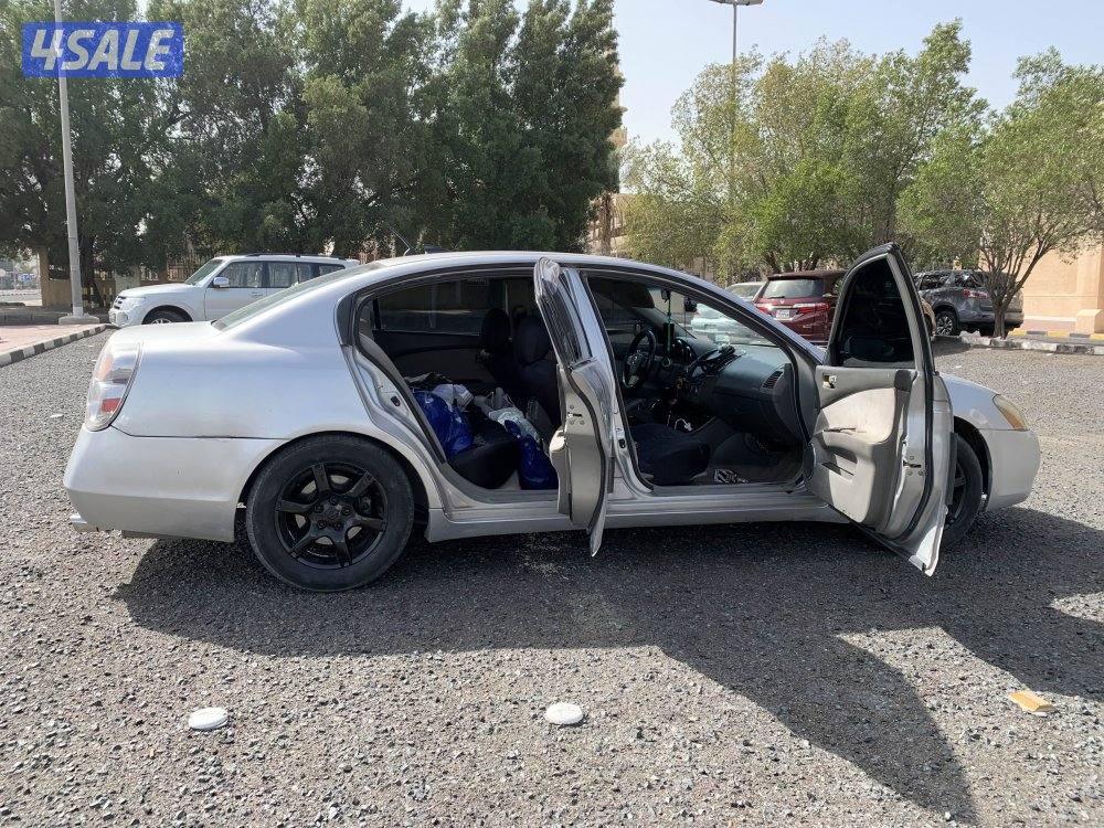 Nissan altima2