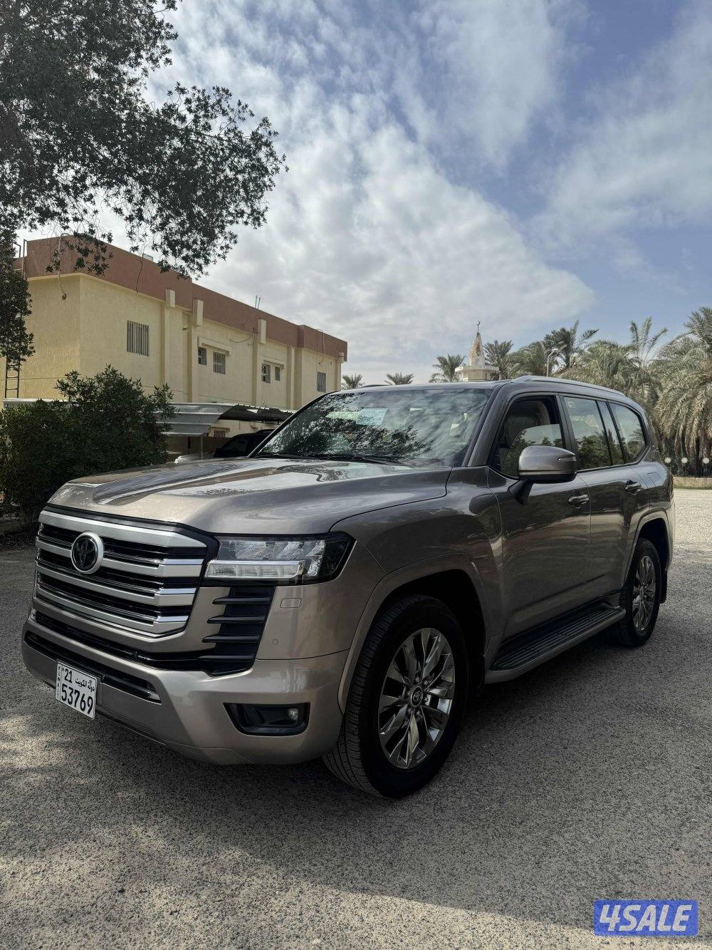 لاند كروزر (GXR (AERO عداد 80 الف0