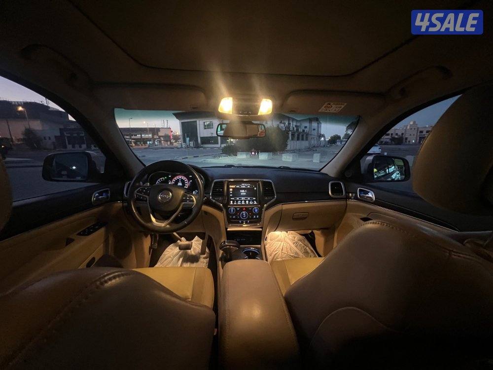 Grand Cherokee model 2014 v8 134KM5