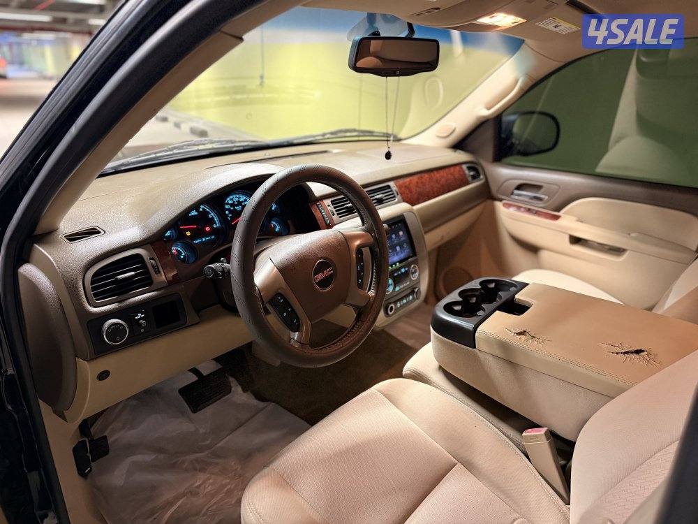 للبيع GMC Yukon SLE بدون دبل 20142