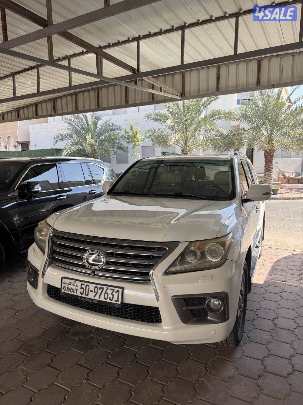 للبيع لكزس شرط الفحص بالكامل + يوجد اصباغ متفرقه3