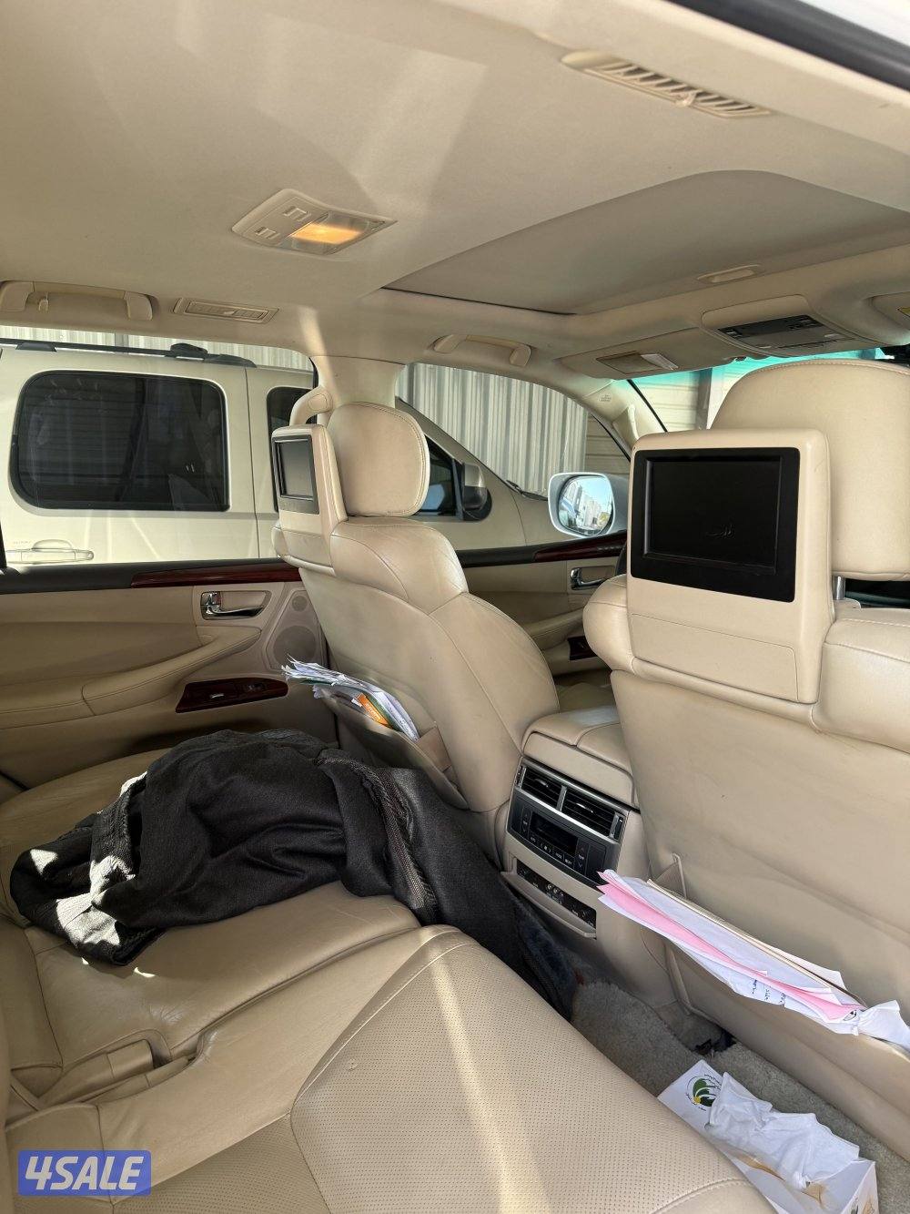 للبيع لكزس شرط الفحص بالكامل + يوجد اصباغ متفرقه5