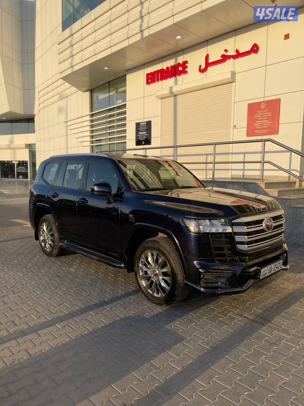 لاند كروز GXR توين تيربو صبغ الوكاله شرط الفحص لون كحلي سيرفيس وكاله1