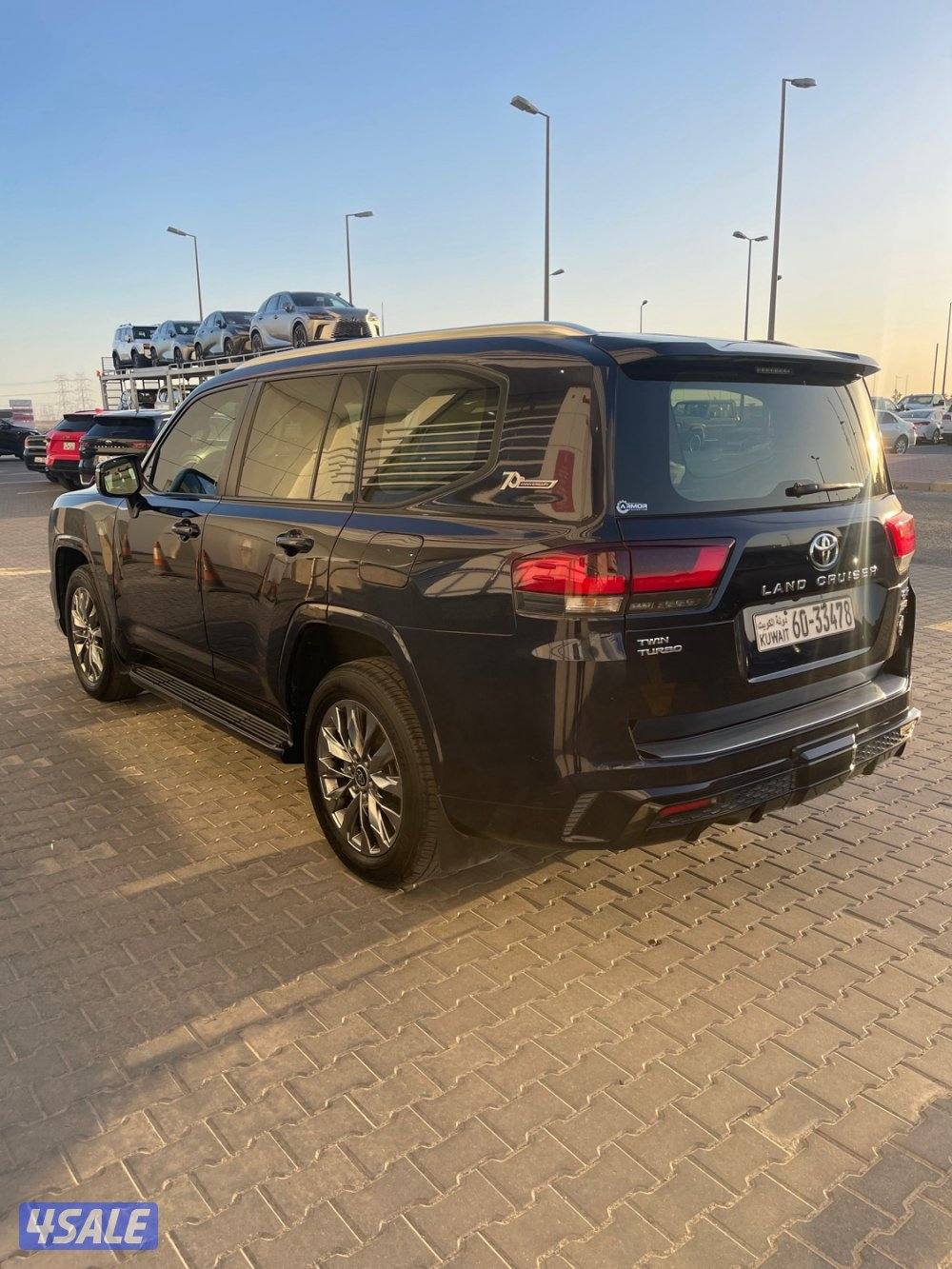 لاند كروز GXR توين تيربو صبغ الوكاله شرط الفحص لون كحلي سيرفيس وكاله3