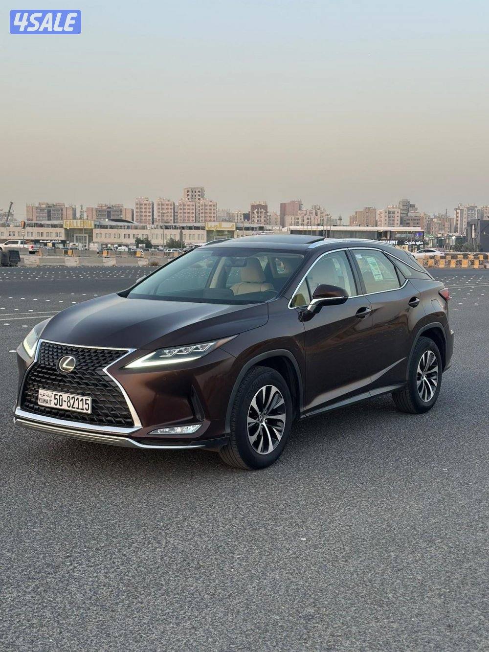 لكزس RX موديل 2021 عداد 87  صبغ الوكاله عدا قطعه تجميلي 🔥1