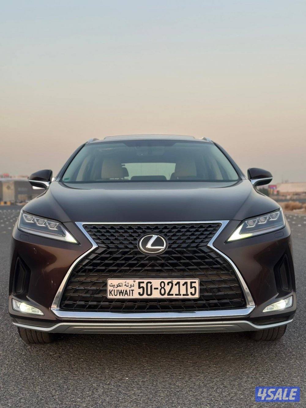 لكزس RX موديل 2021 عداد 87  صبغ الوكاله عدا قطعه تجميلي 🔥2