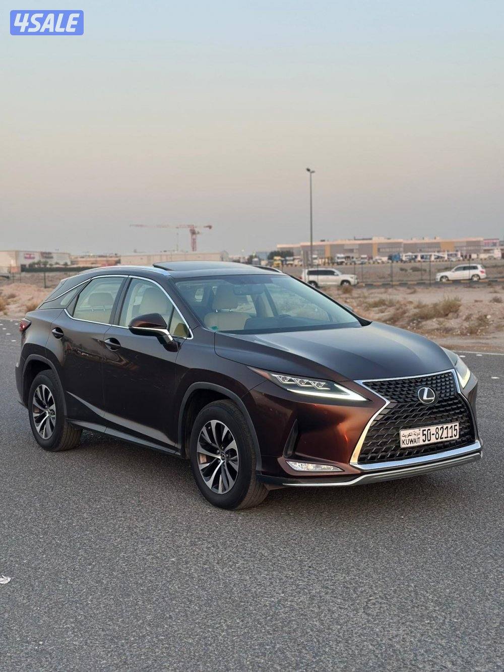 لكزس RX موديل 2021 عداد 87  صبغ الوكاله عدا قطعه تجميلي 🔥3