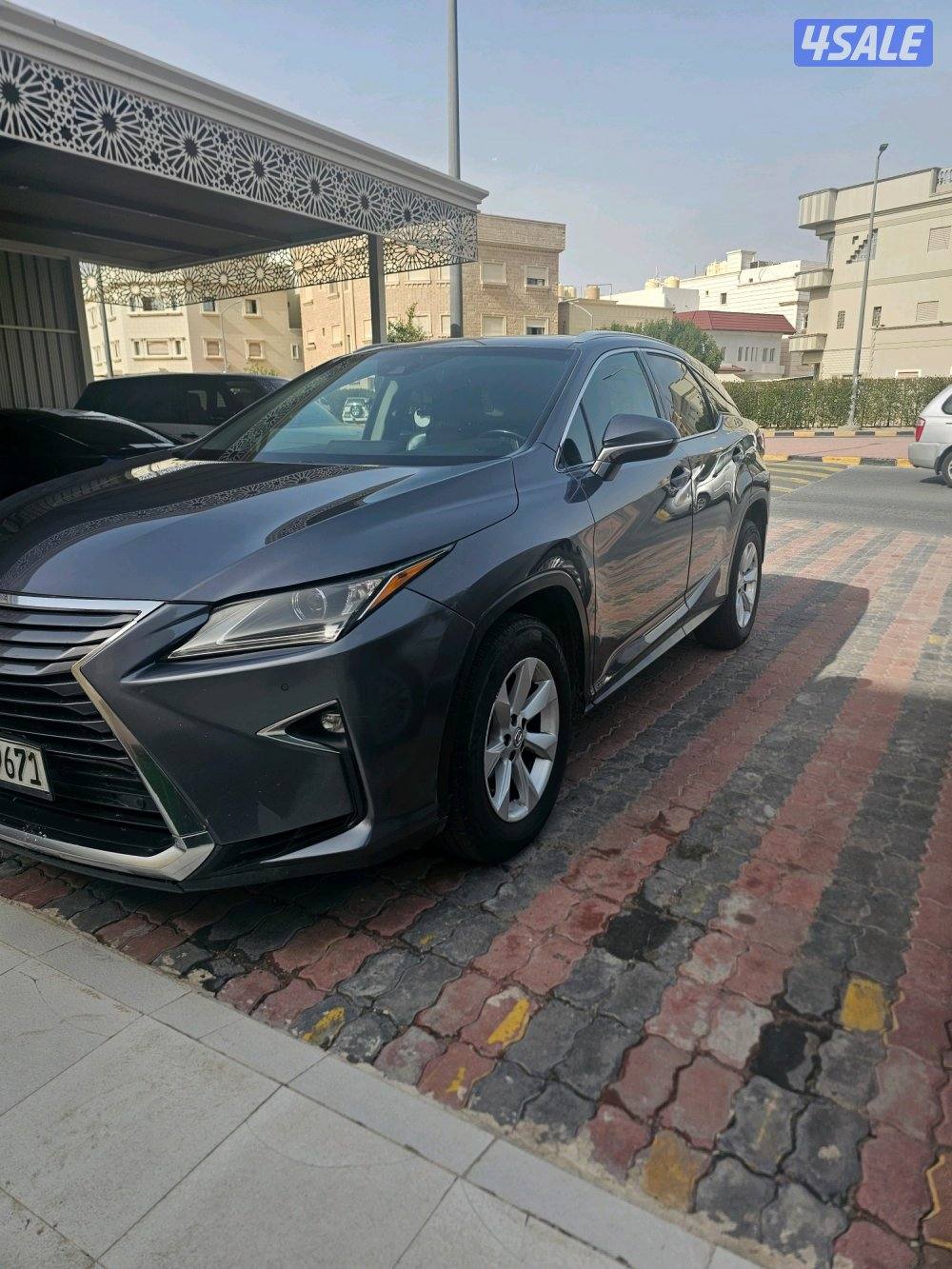 ليكسز للبيع RX3504