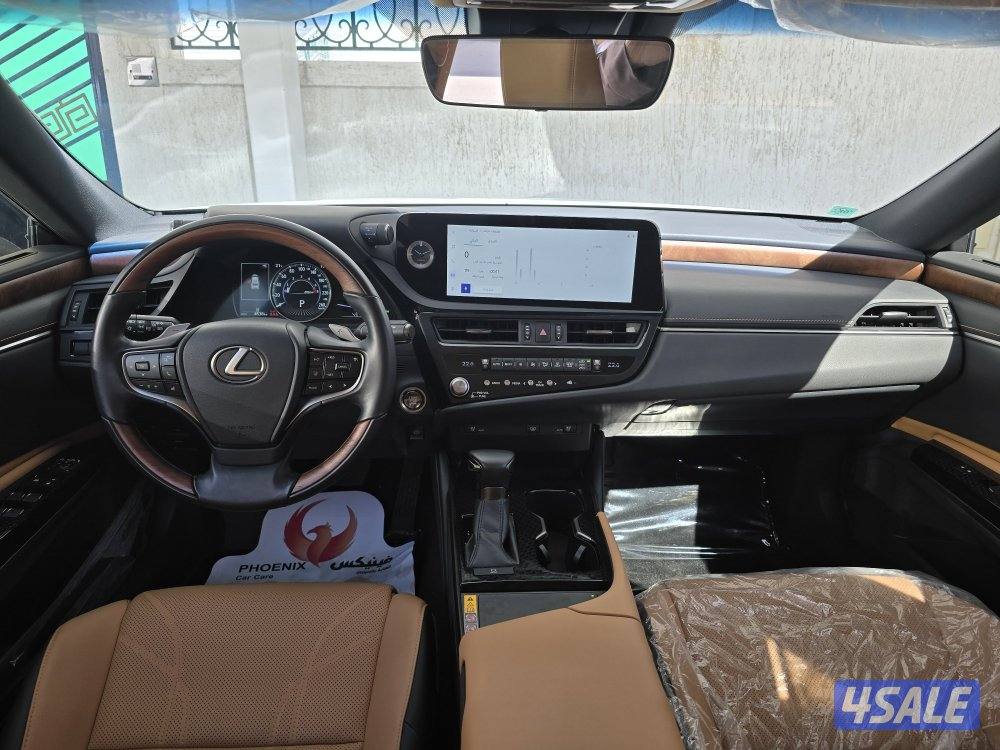 المالك الأول لكزس النوع es350 luxury موديل 2024 الساير4