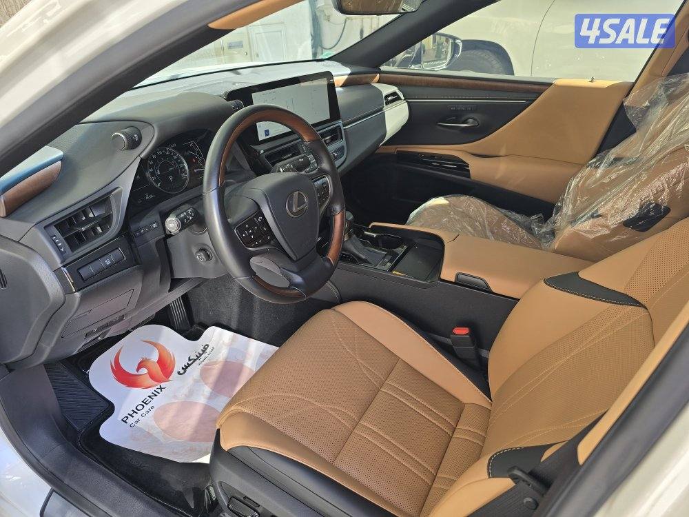 المالك الأول لكزس النوع es350 luxury موديل 2024 الساير3